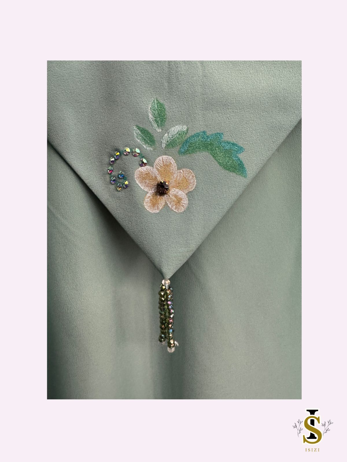 Handgeverfde kinder djellaba met bloemen