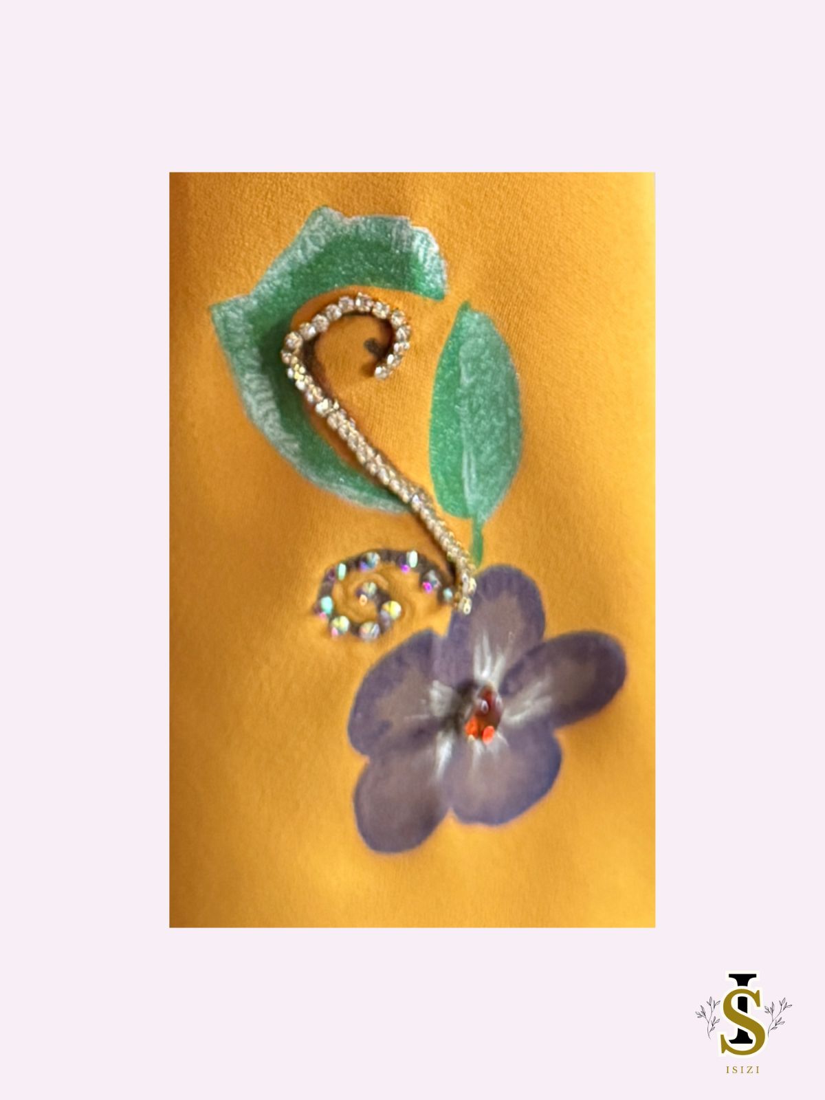 Handgeverfde kinder djellaba met bloemen